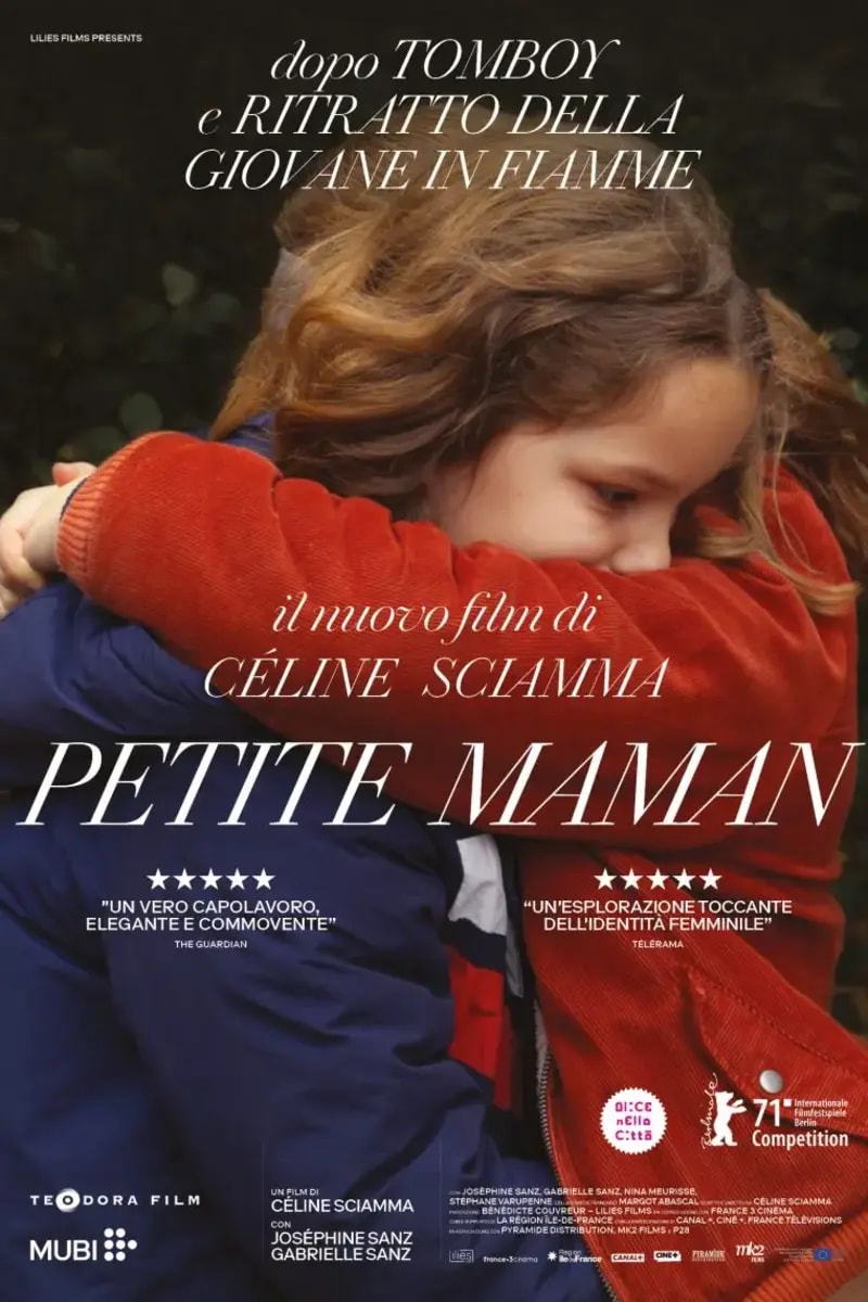 Petite Maman poster backdrop